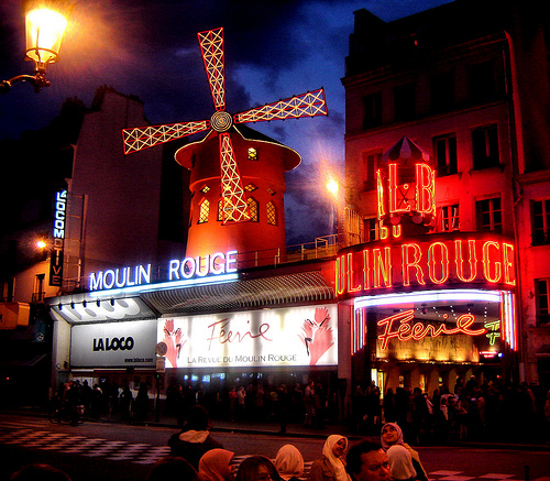 Vie nocturne à Paris : les meilleures adresses pour faire la fête à Paris